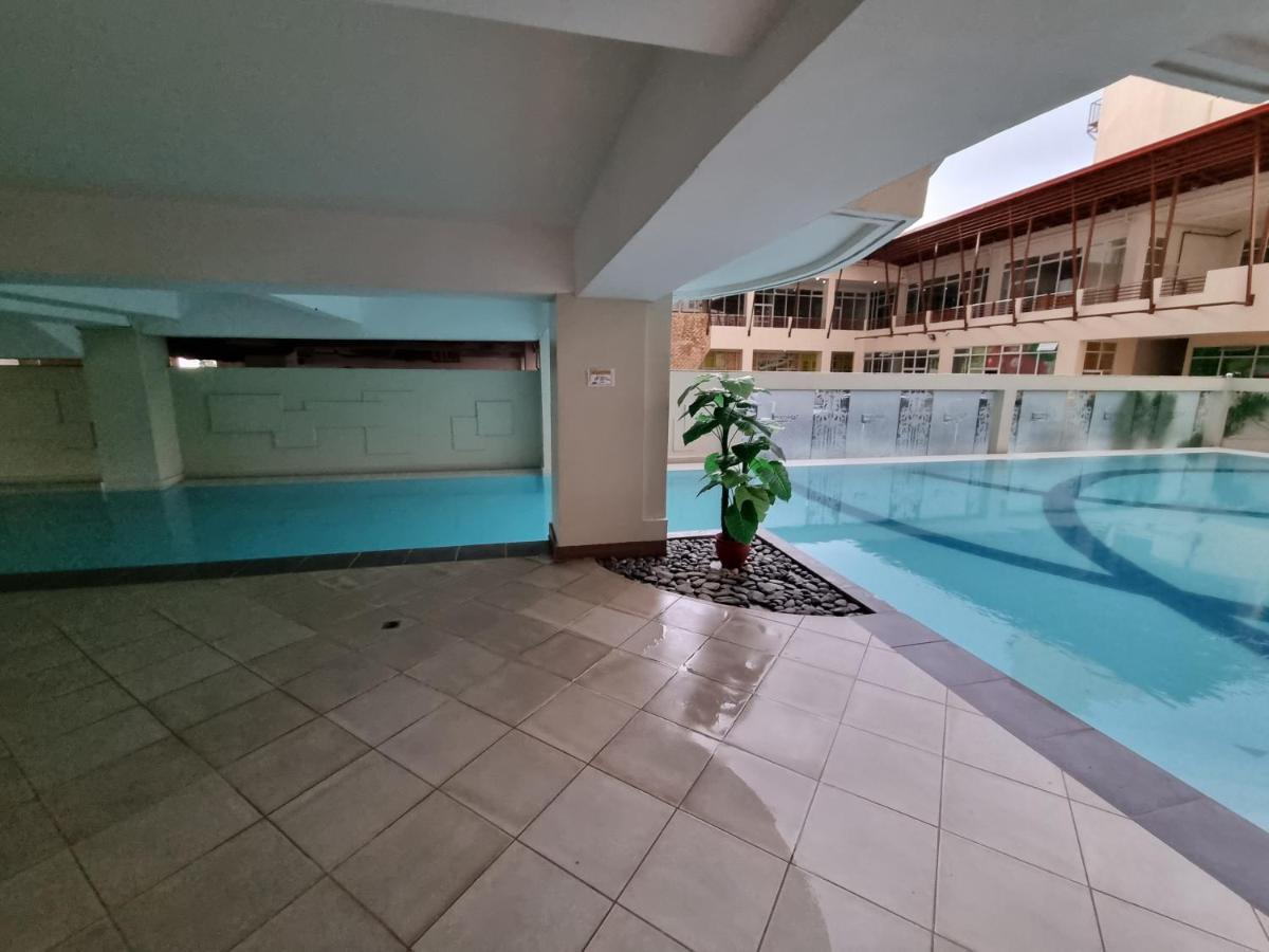 4 Pax Tagaytay Prime Staycation Wifi Netflix And Light Cooking Free Viewdeck 따가이따이 외부 사진